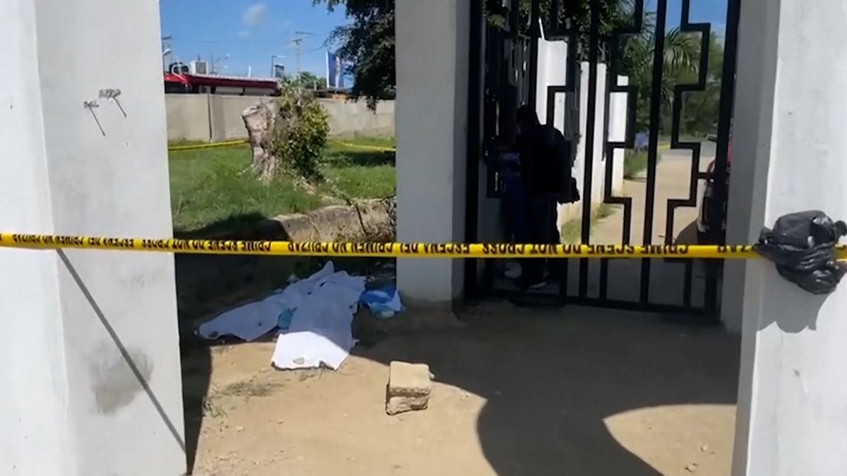 V Dominikánské republice našli před hřbitovem šest mrtvých novorozeňat